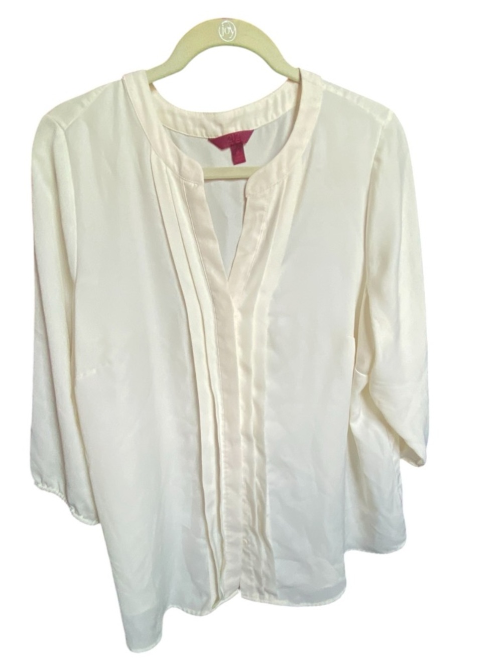 212 Collection Cream Split V-Neck Blouse
